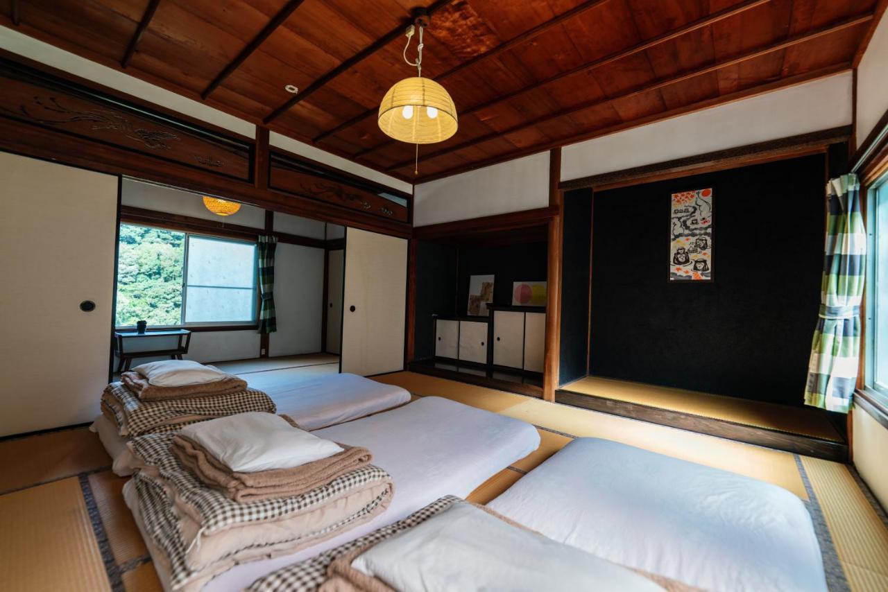 Momonga Village Miyoshi  Buitenkant foto